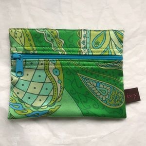 A Touch of Ivy make-up bag/coin purse